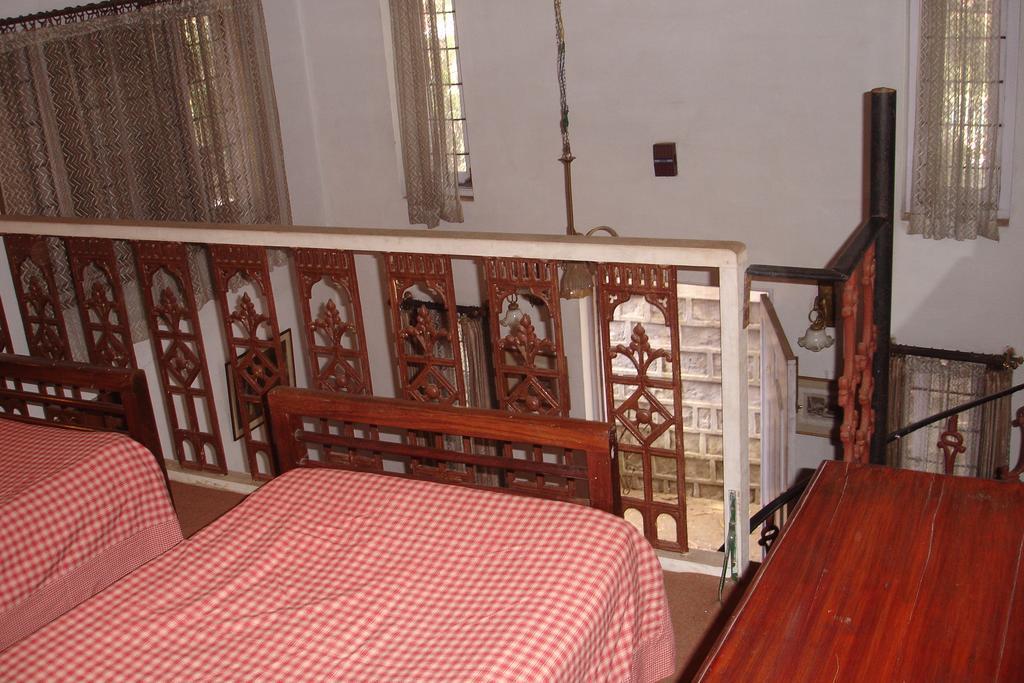 The Red House Bed & Breakfast Ooty Ruang foto